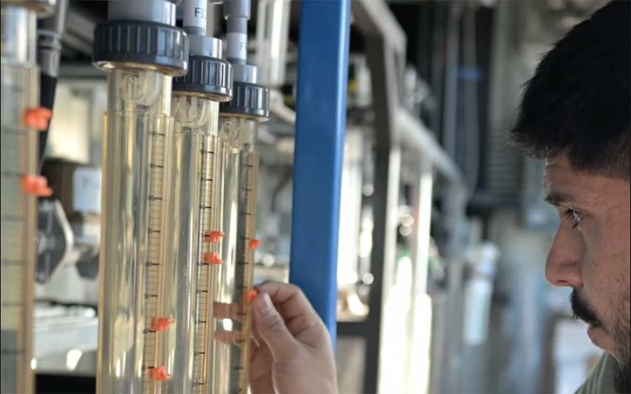  Inventing the Future of Batteries